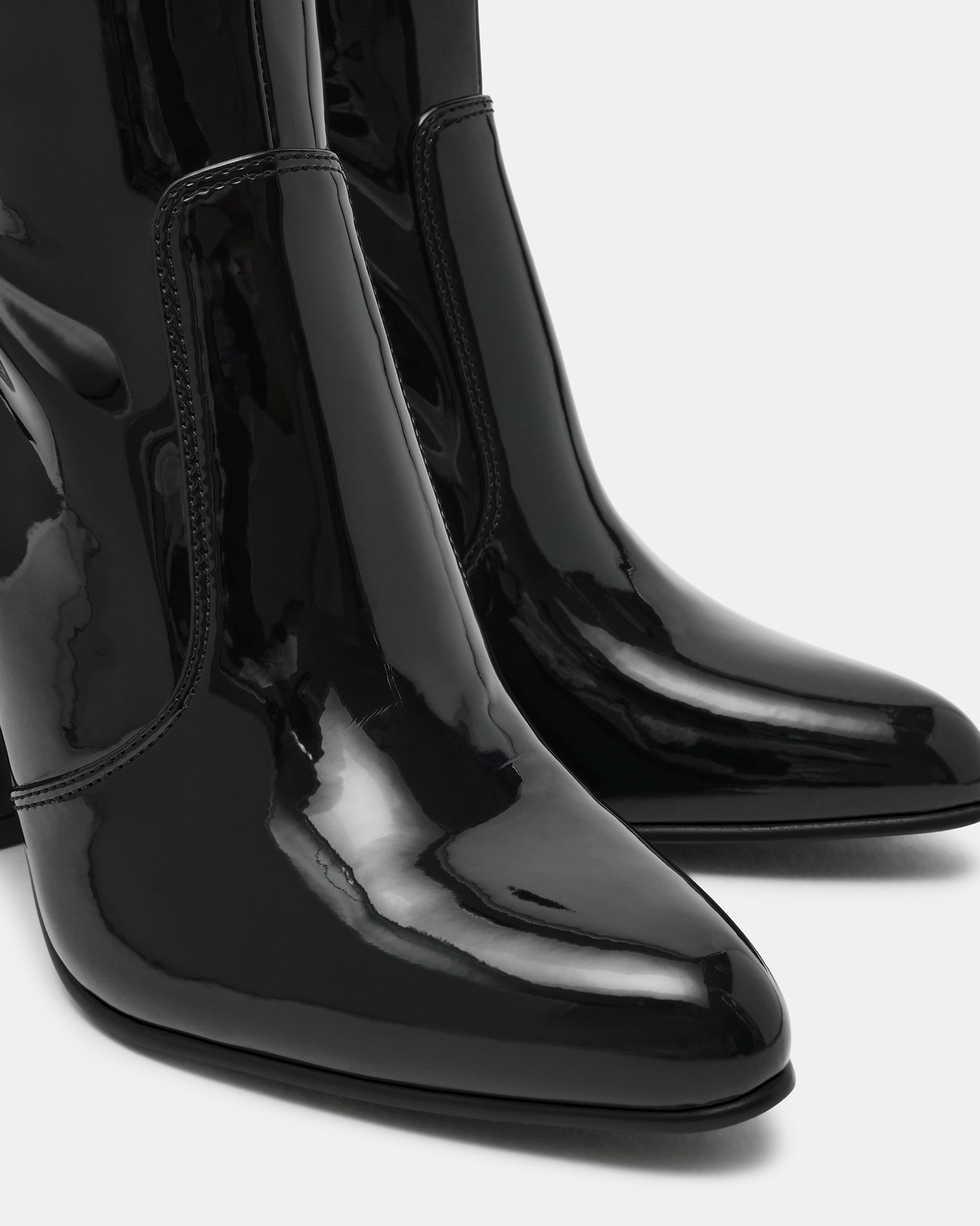 AUBRENA BLACK PATENT